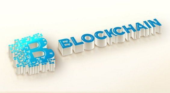 Напис Blockchain на бежевому тлі